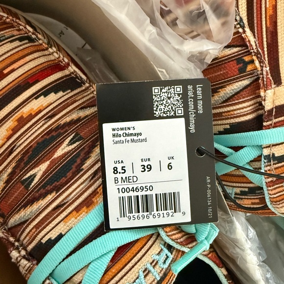 Ariat Colorful Striped Sneakers with Turquoise Accents - Picture 7 of 7